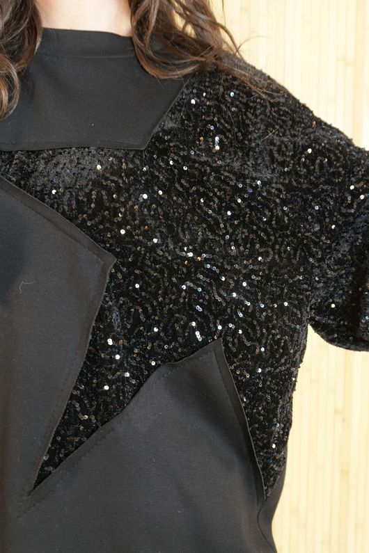 Moxie Sequin Star Sweatshirt Black